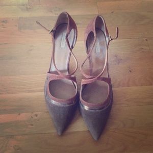 Tahari heels